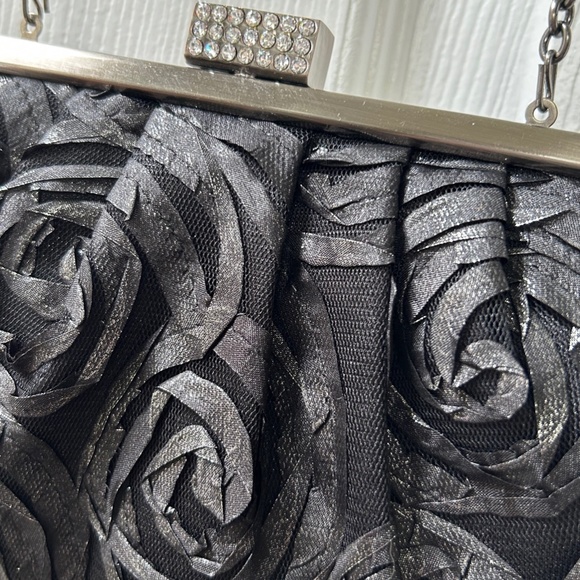 Jessica McClintock Black Shimmer Fabric Evening Bag - Fits iPhone! - Picture 5 of 5